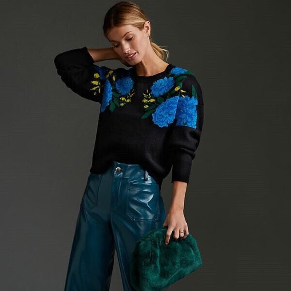 Anthropologie Maeve Camryn Cropped Sweater with Blue Black Floral Design - Picture 2 of 7